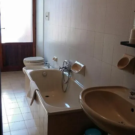 Della Piazza *